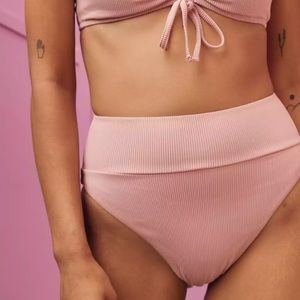 Ribbed Swim Bottom